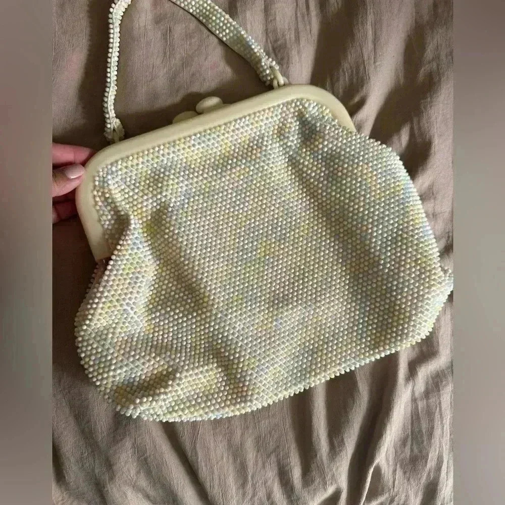 Beads vintage purse!